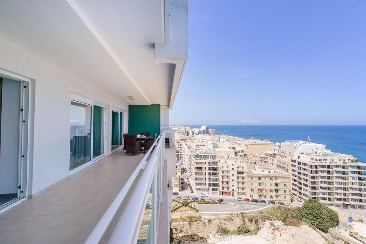Seafront Apartment Слима Экстерьер фото