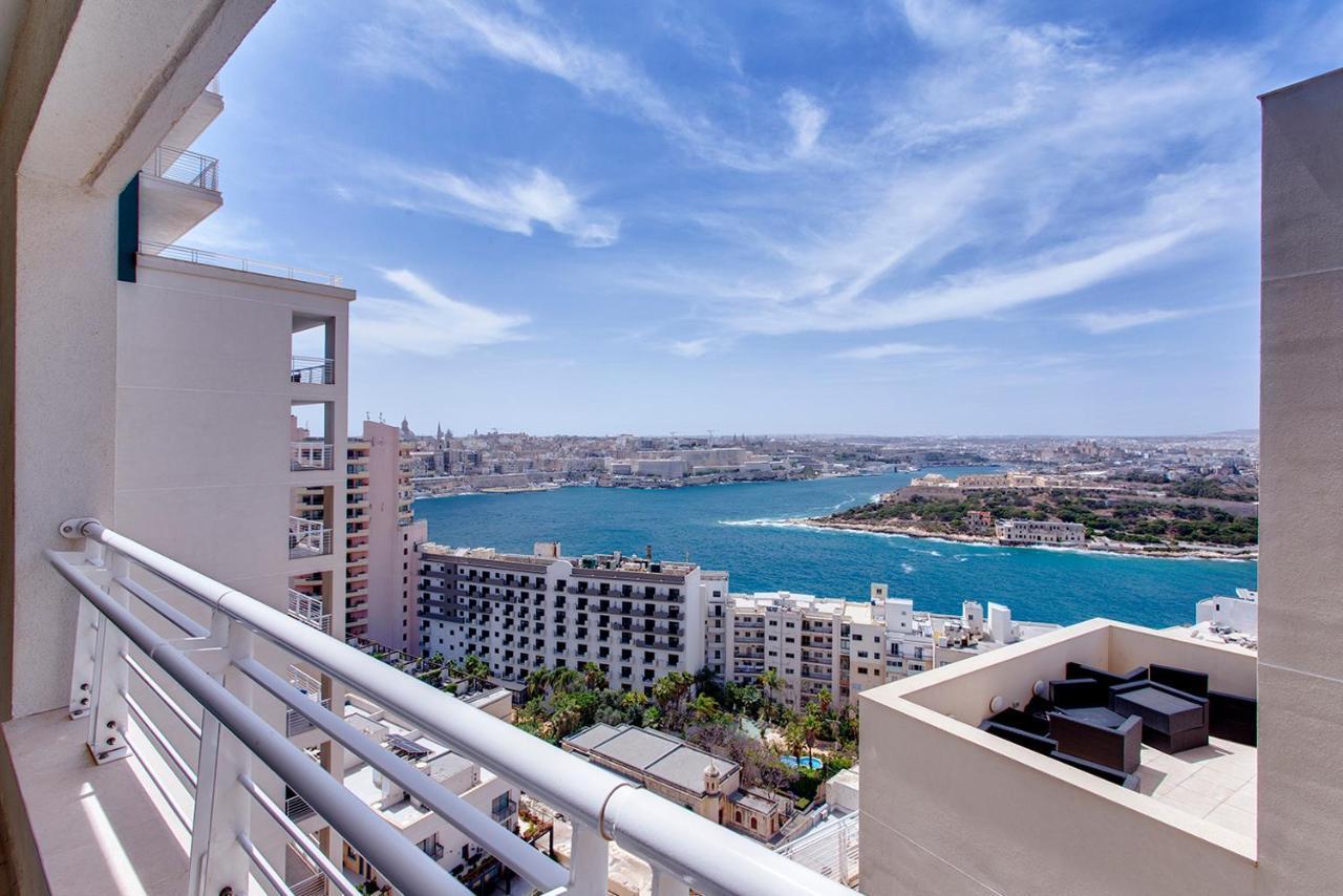 Seafront Apartment Слима Экстерьер фото